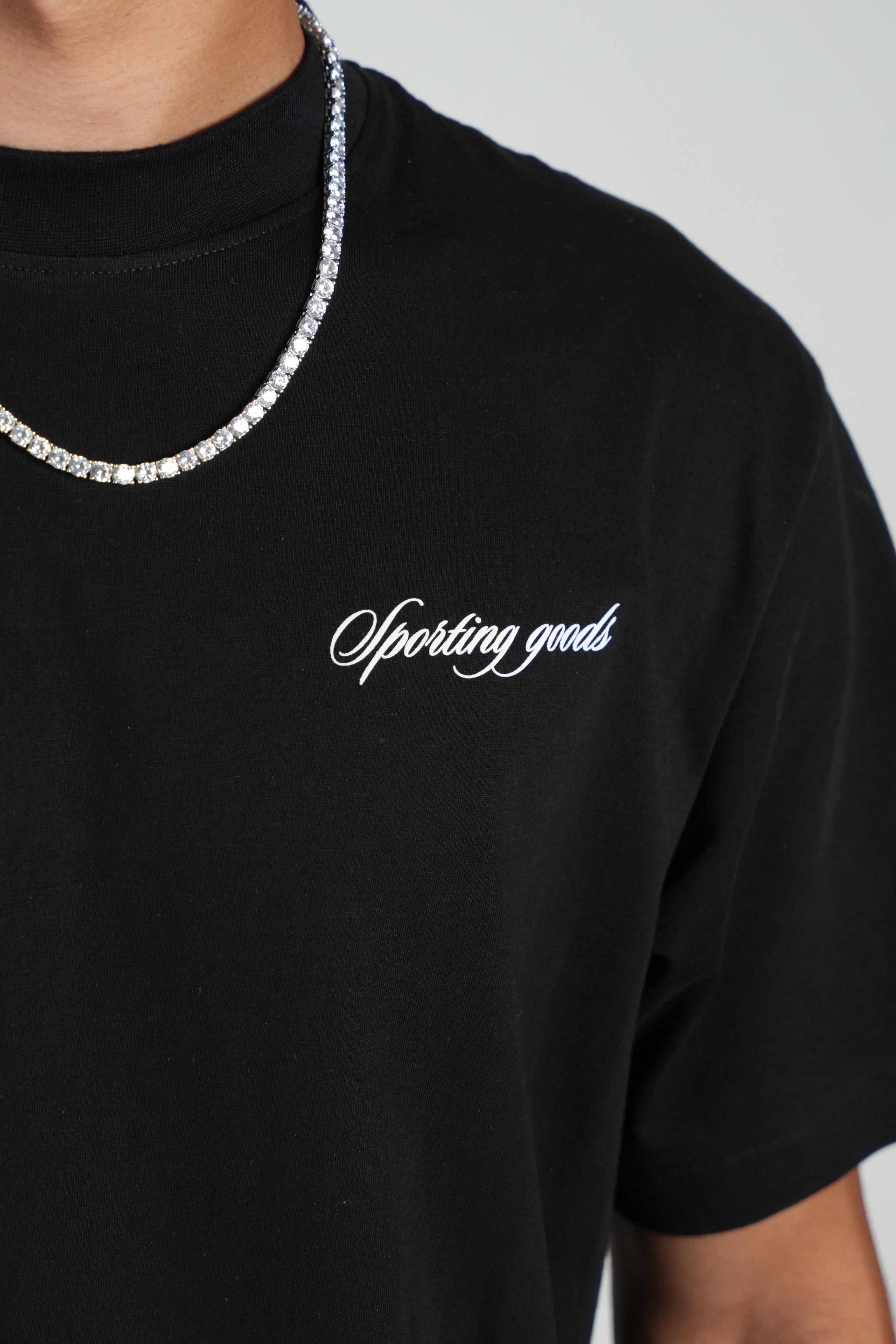 BLACK ESSENTIAL CLUB SKILLER T-SHIRT